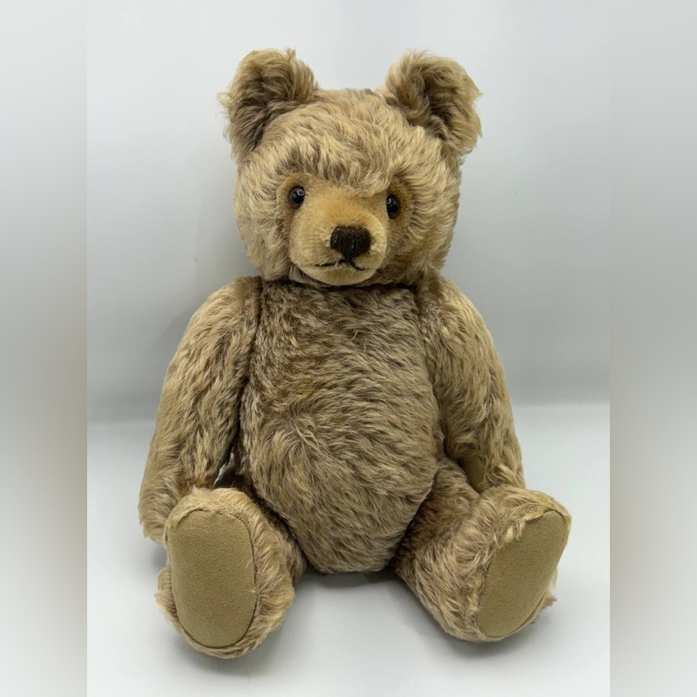 Charming & ADORABLE 16” GERMANY vintage 1940-1950’s growling STEIFF TEDDY BEAR